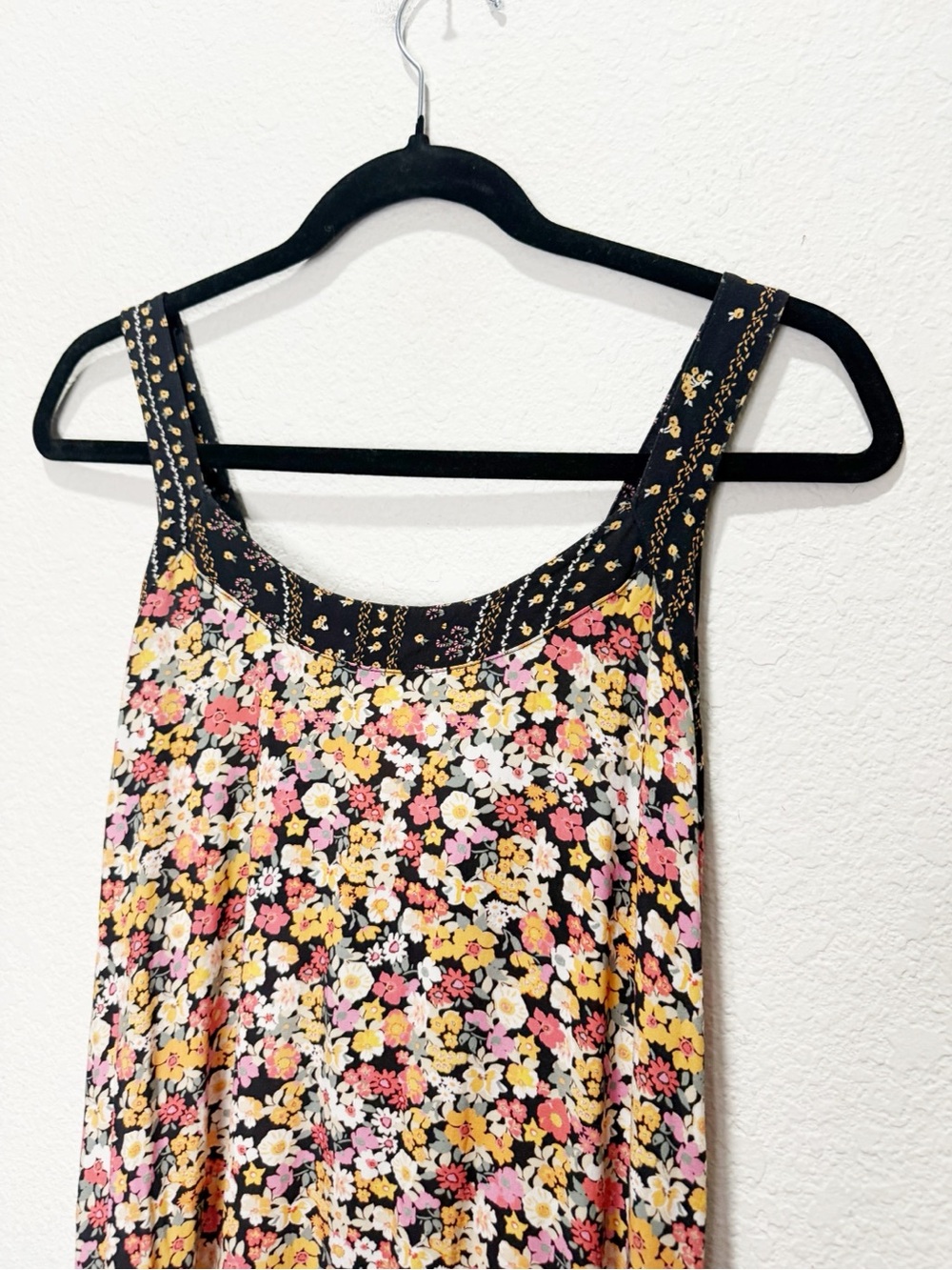 Anthropologie Maaji Alessa Maxi Dress Tassels Slits Floral Tie Back - Picture 6 of 10